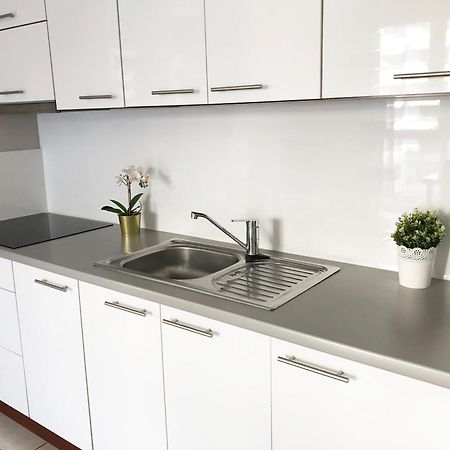 Al Krakowska 291A By Homeprime วอร์ซอ ภายนอก รูปภาพ